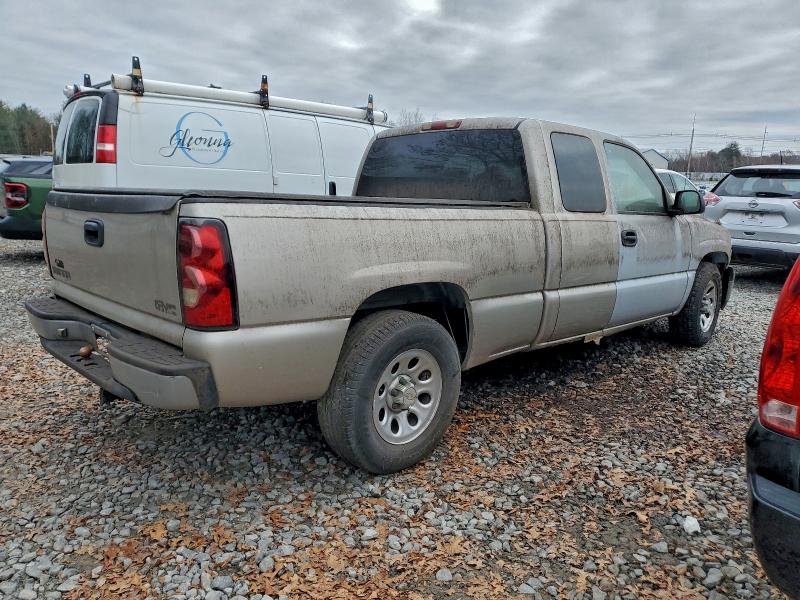 Photo 3 from auction – 2006 CHEVROLET SILVERADO with VIN 1GCEC19X86Z165401