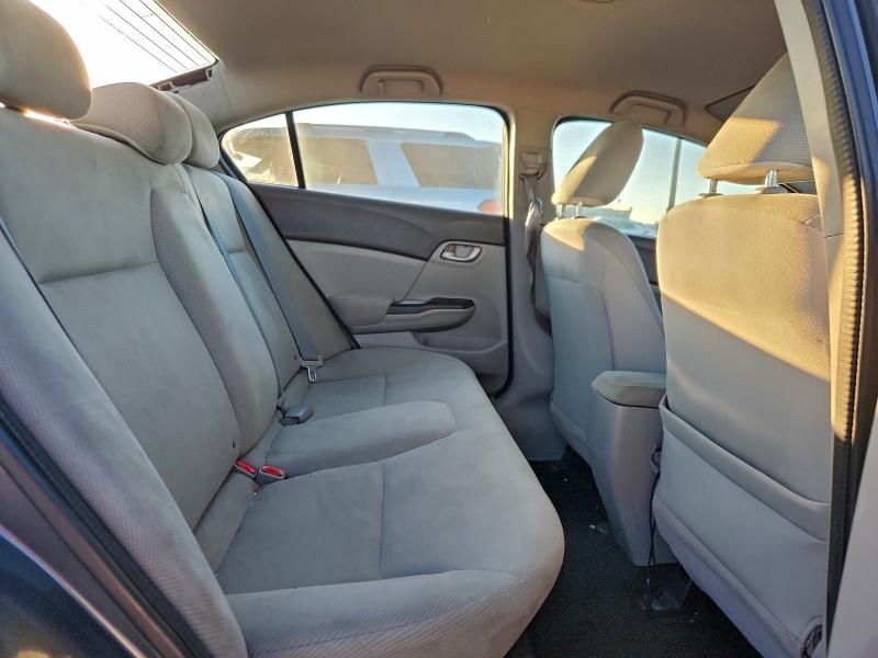 Photo 10 from auction – 2012 HONDA CIVIC with VIN 2HGFB2F51CH570352