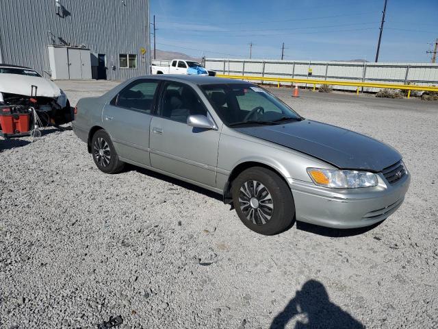 Photo 4 from auction – 2001 TOYOTA CAMRY CE with VIN JT2BG22K110549098