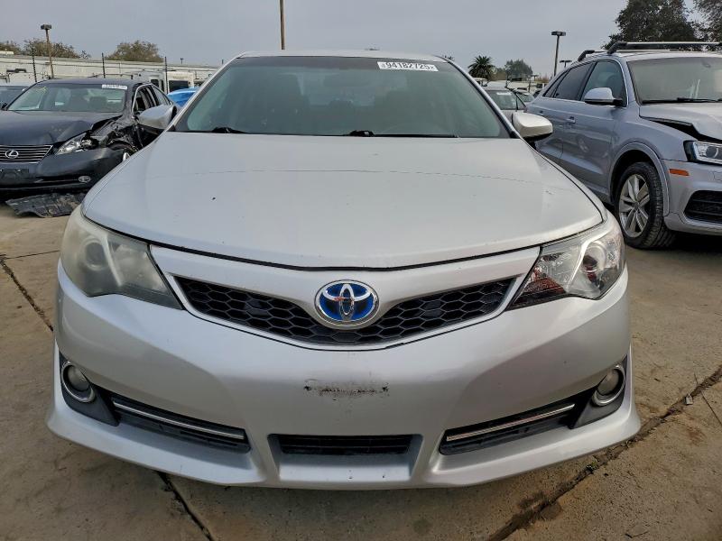 Photo 5 from auction – 2014 TOYOTA CAMRY with VIN 4T1BD1FK2EU136234