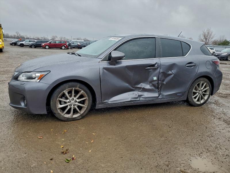 LEXUS CT 200 2013 with VIN JTHKD5BH2D2138189 - Photo from auction