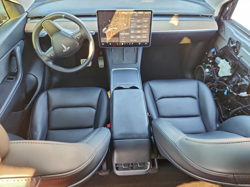 Photo 8 from auction – 2022 TESLA MODEL Y with VIN 7SAYGDEF0NF336746
