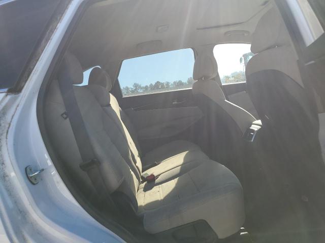Photo 11 from auction – 2016 KIA SORENTO LX with VIN 5XYPG4A39GG047798