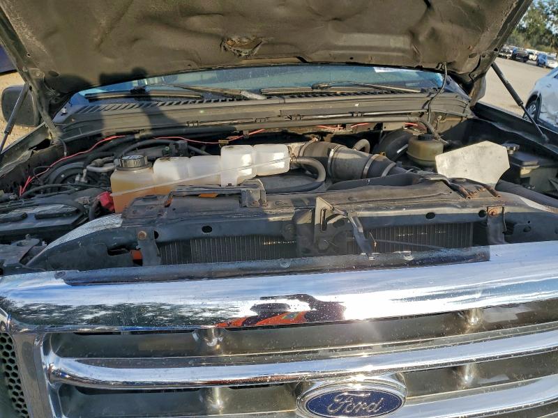 Photo 11 from auction – 2003 FORD EXCURSION with VIN 1FMNU41S13EC54093