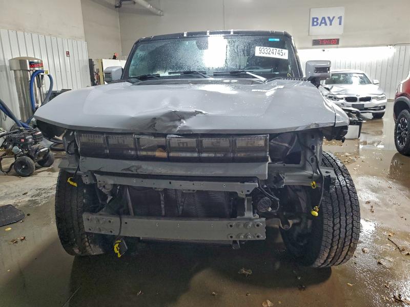 Photo 5 from auction – 2025 GMC HUMMER SUV with VIN 1GKT0NDE4SU115698