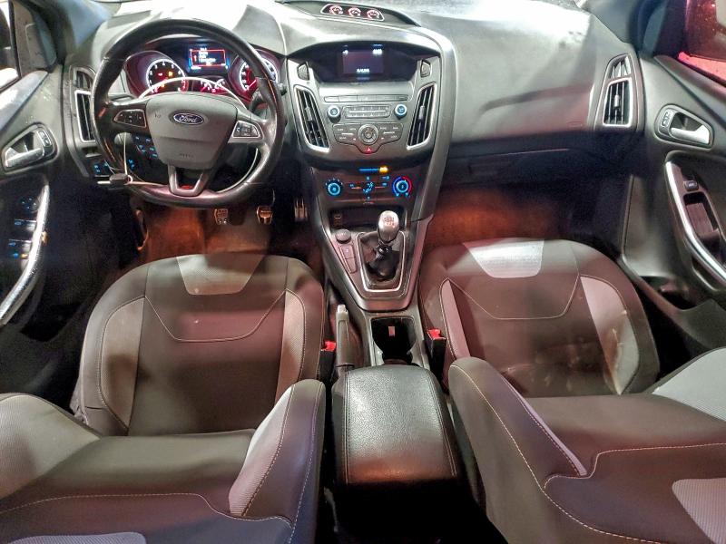 Photo 8 from auction – 2018 FORD FOCUS ST with VIN 1FADP3L92JL275013