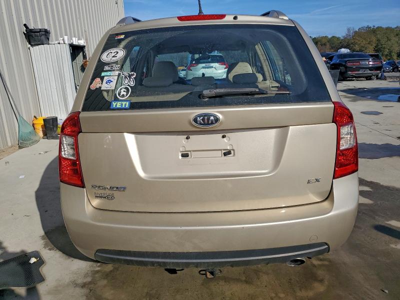 Photo 6 from auction – 2007 KIA RONDO BASE with VIN KNAFG525677024670