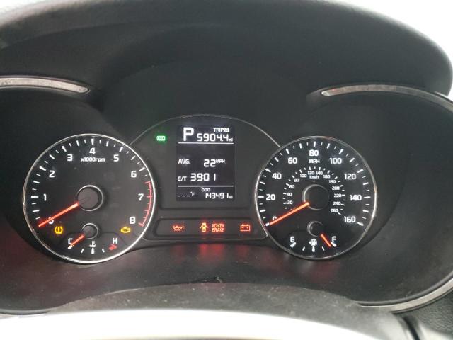 Photo 9 from auction – 2018 KIA FORTE LX with VIN 3KPFK4A72JE219851