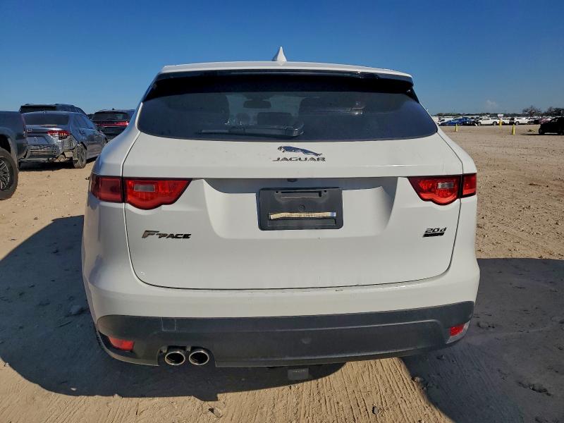 Photo 6 from auction – 2017 JAGUAR F-PACE with VIN SADCS2BN1HA085288