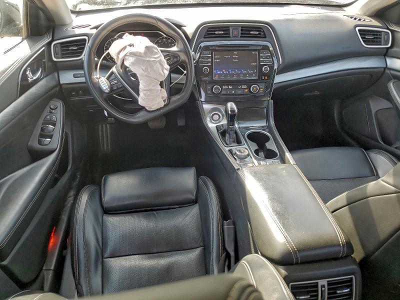 Photo 8 from auction – 2017 NISSAN MAXIMA with VIN 1N4AA6AP4HC380766