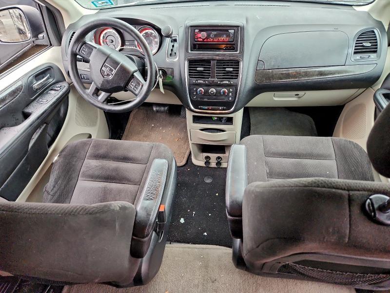 Photo 8 from auction – 2014 DODGE GRAND CARA with VIN 2C4RDGBG9ER309817