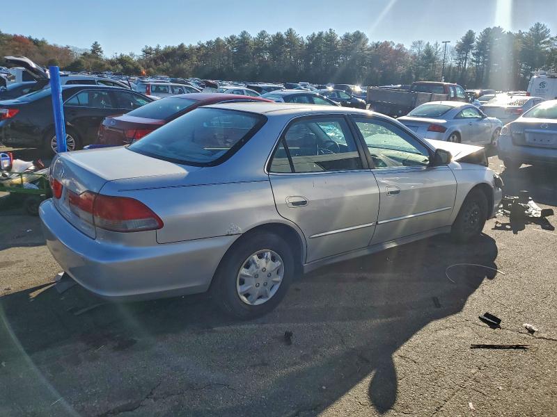 Photo 3 from auction – 2001 HONDA ACCORD VAL with VIN 1HGCF86661A065082