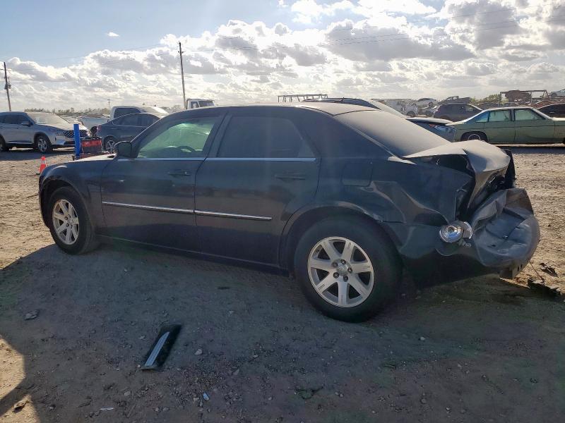 Photo 2 from auction – 2008 CHRYSLER 300 with VIN 2C3KA43R38H253350