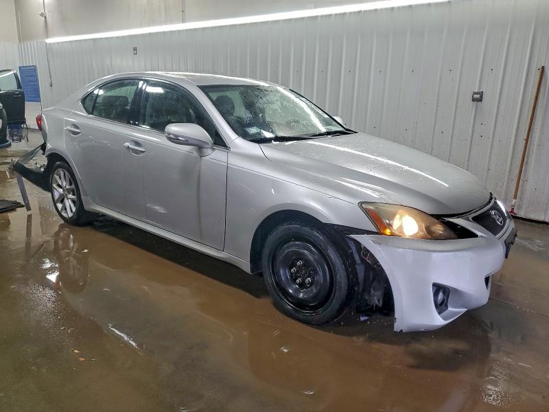 Photo 4 from auction – 2011 LEXUS IS 250 with VIN JTHCF5C27B5046452