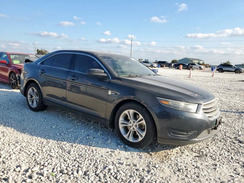 Photo 4 from auction – 2017 FORD TAURUS SEL with VIN 1FAHP2E8XHG128912