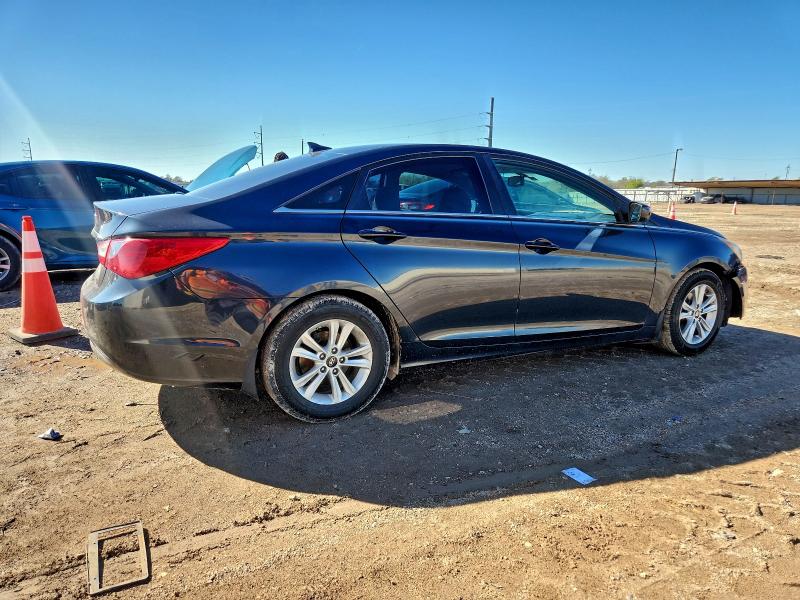 Photo 3 from auction – 2012 HYUNDAI SONATA GLS with VIN 5NPEB4AC5CH481046