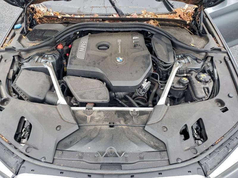Photo 11 from auction – 2019 BMW 530 XI with VIN WBAJA7C53KWW08982
