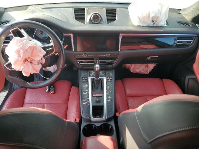 Photo 8 from auction – 2019 PORSCHE MACAN S with VIN WP1AB2A59KLB31027