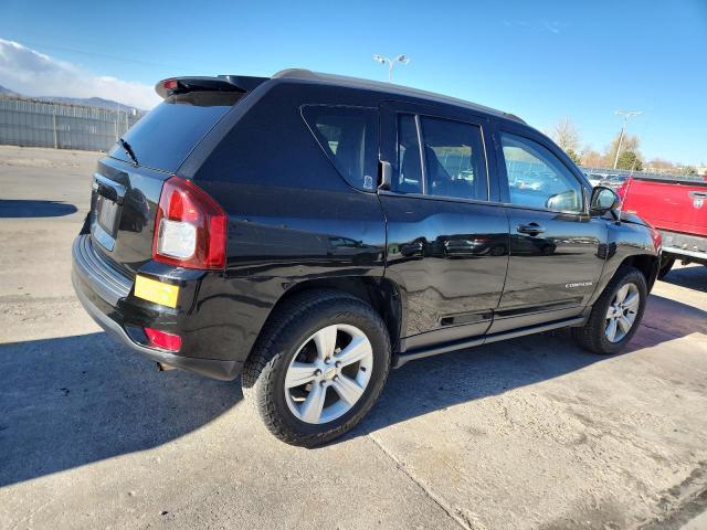 Photo 3 from auction – 2016 JEEP COMPASS SP with VIN 1C4NJDBB1GD617015