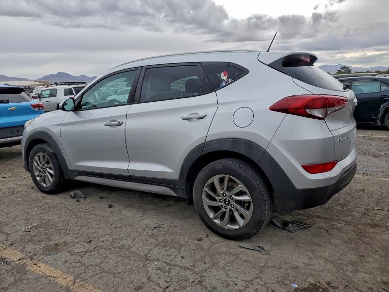 Photo 2 from auction – 2017 HYUNDAI TUCSON with VIN KM8J33A48HU440840