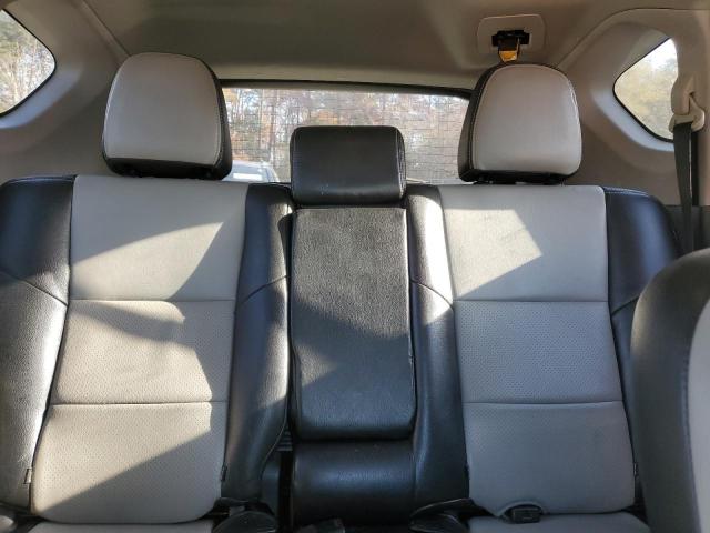 Photo 10 from auction – 2018 TOYOTA RAV4 ADVEN with VIN 2T3RFREV7JW708791