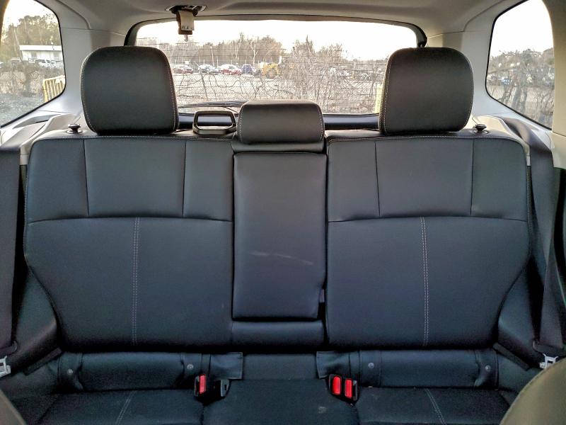 Photo 10 from auction – 2018 SUBARU FORESTER 2 with VIN JF2SJAWC0JH490263