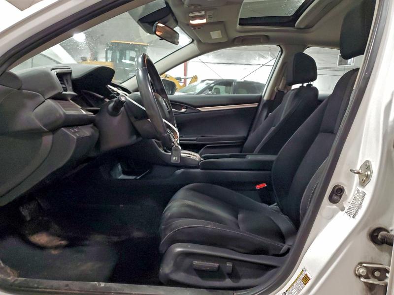 Photo 7 from auction – 2019 HONDA CIVIC EX with VIN 19XFC1F34KE201015