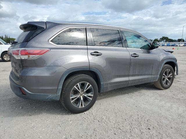 Photo 3 from auction – 2016 TOYOTA HIGHLANDER with VIN 5TDKKRFH1GS503340