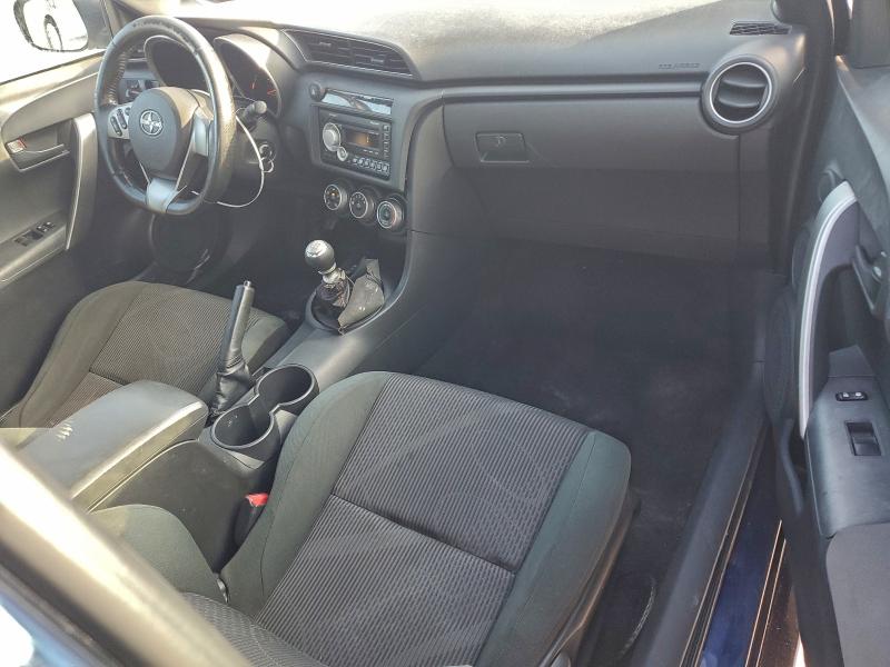 Photo 8 from auction – 2011 TOYOTA SCION TC with VIN JTKJF5C74B3008430