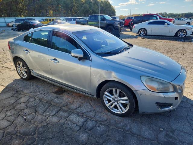 Photo 4 from auction – 2012 VOLVO S60 T6 with VIN YV1902FH9C2054450