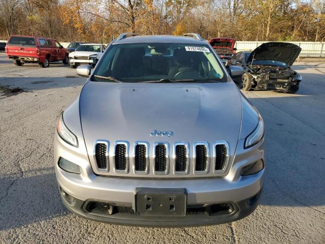 Photo 5 from auction – 2018 JEEP CHEROKEE L with VIN 1C4PJMCB5JD509432