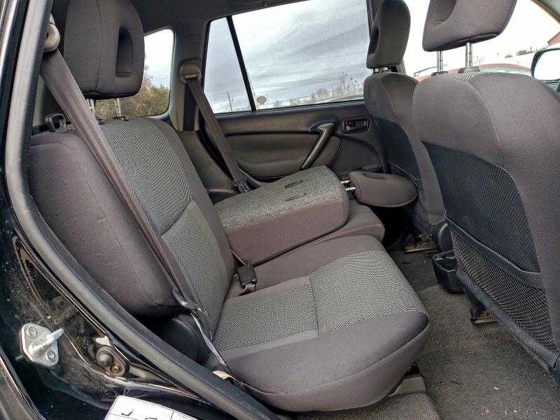 Photo 11 from auction – 2004 TOYOTA RAV4 with VIN JTEHD20V240024185