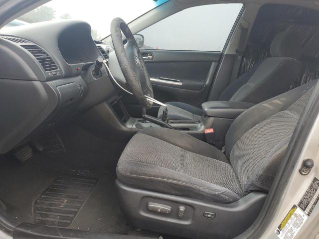 Photo 7 from auction – 2005 TOYOTA CAMRY LE with VIN 4T1BE32K85U989977