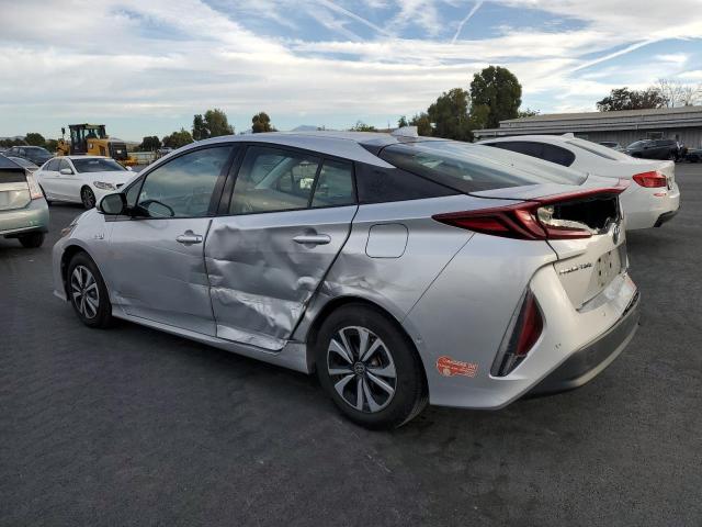 Photo 2 from auction – 2017 TOYOTA PRIUS PRIM with VIN JTDKARFP8H3050251