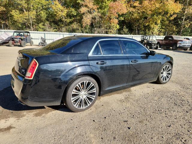 Photo 3 from auction – 2013 CHRYSLER 300 S with VIN 2C3CCABG0DH527126