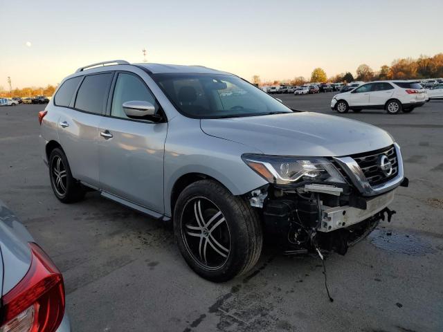 Photo 4 from auction – 2017 NISSAN PATHFINDER with VIN 5N1DR2MM0HC662361