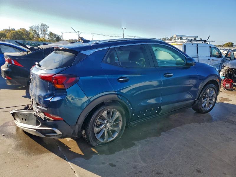 Photo 3 from auction – 2020 BUICK ENCORE GX with VIN KL4MMDSL7LB112480