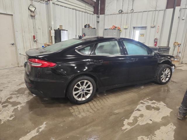 Photo 3 from auction – 2020 FORD FUSION SE with VIN 3FA6P0HD1LR145863