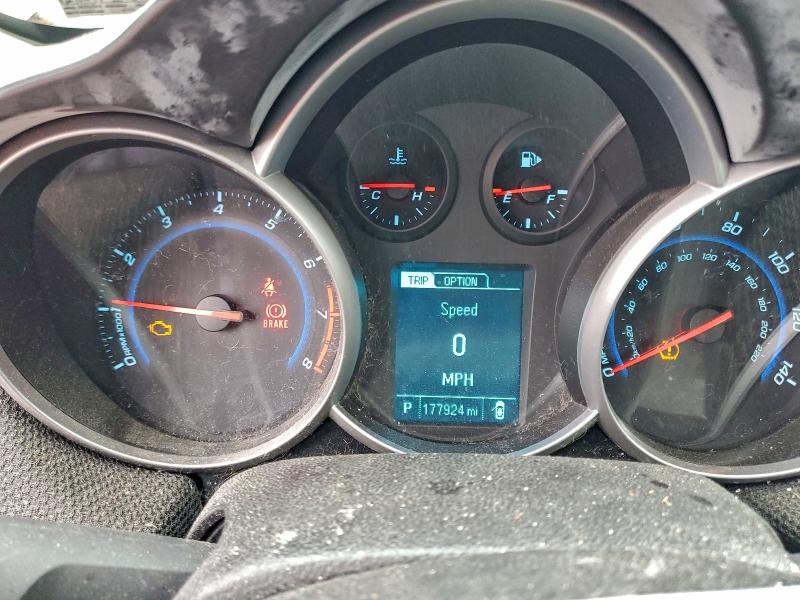 Photo 9 from auction – 2014 CHEVROLET CRUZE LT with VIN 1G1PC5SB4E7398564