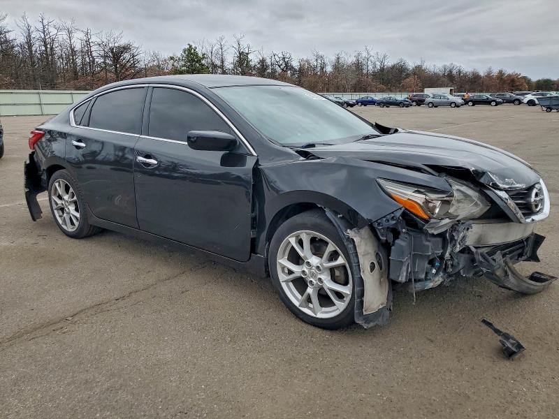 Photo 4 from auction – 2016 NISSAN ALTIMA 2.5 with VIN 1N4AL3AP0GN368464