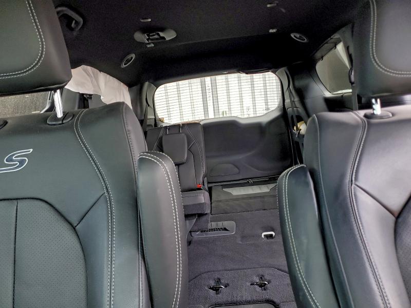Photo 10 from auction – 2020 CHRYSLER PACIFICA T with VIN 2C4RC1BG9LR233853