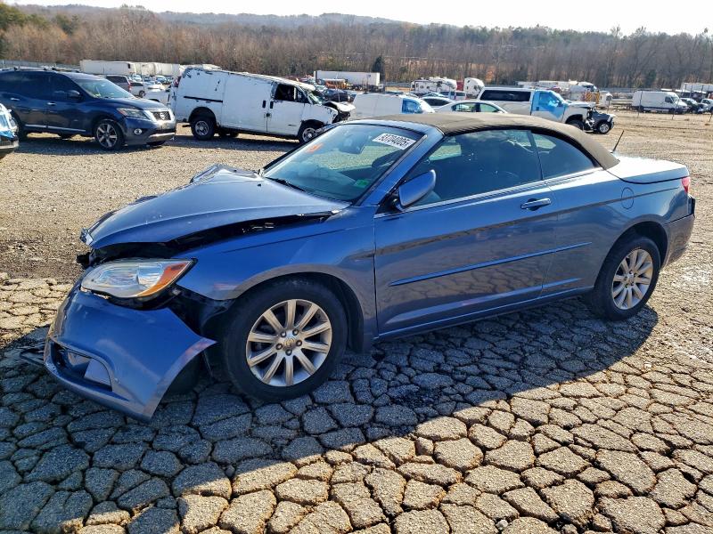 CHRYSLER 200 TOURIN 2011 con VIN 1C3BC2EB4BN617417 - Foto de la subasta