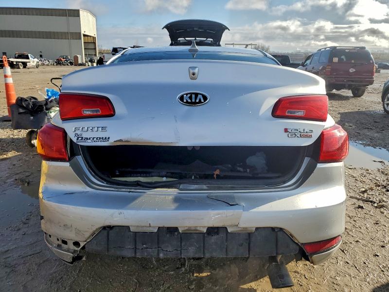 Photo 6 from auction – 2014 KIA FORTE EX with VIN KNAFX6A82E5185060