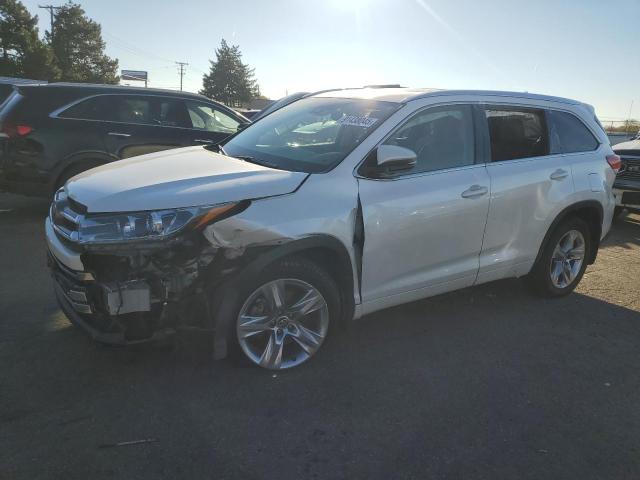 TOYOTA HIGHLANDER 2018 with VIN 5TDDZRFH0JS809862 - Photo from auction