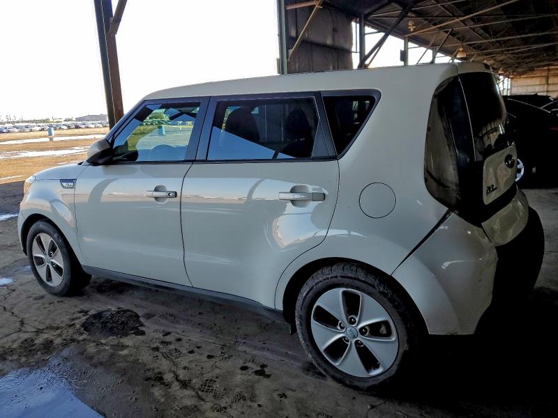 Photo 2 from auction – 2016 KIA SOUL with VIN KNDJN2A27G7846810