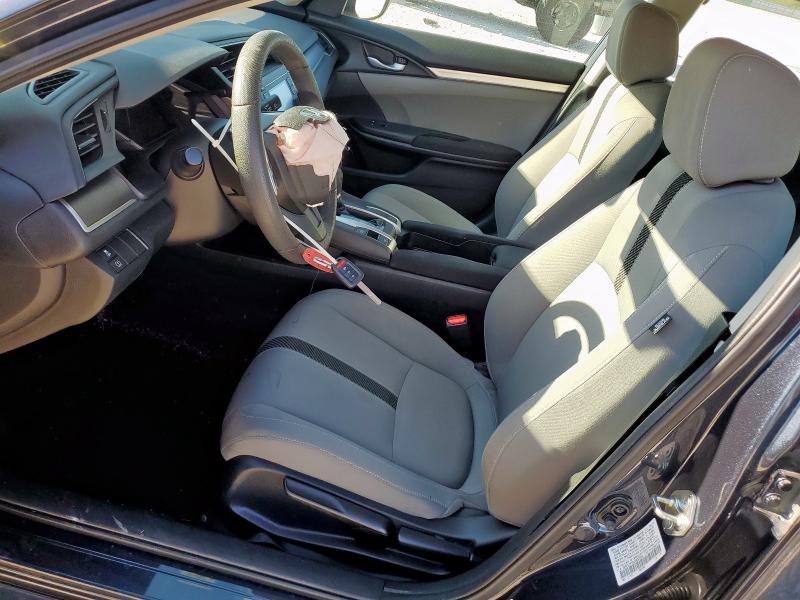 Photo 7 from auction – 2018 HONDA CIVIC LX with VIN 19XFC2F53JE032434