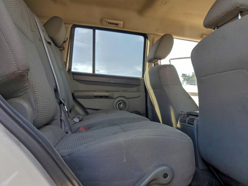 Photo 11 from auction – 2006 JEEP COMMANDER with VIN 1J8HG48K26C238721