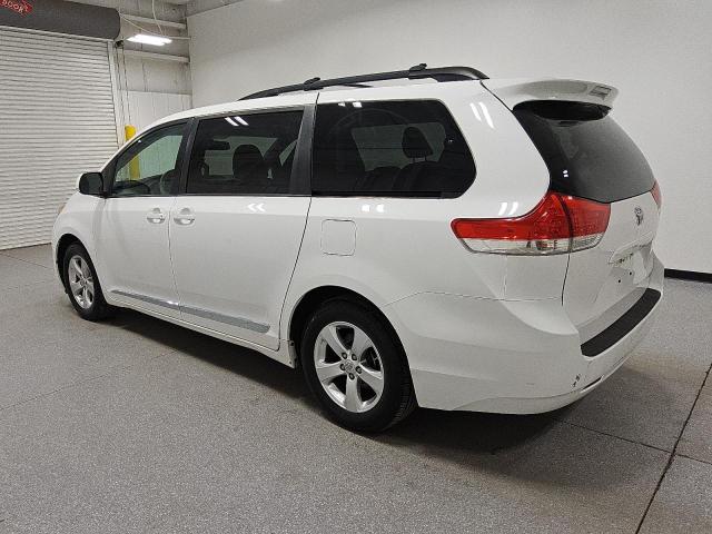 TOYOTA SIENNA LE 2014 with VIN 5TDKK3DC1ES494270 - Photo from auction