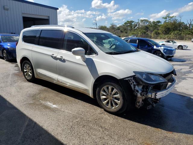 Zdjęcie 4 z aukcji – 2018 CHRYSLER PACIFICA T z VIN 2C4RC1BG8JR204177