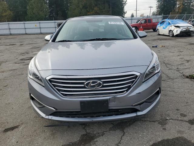 Photo 5 from auction – 2017 HYUNDAI SONATA SE with VIN 5NPE24AF3HH572060